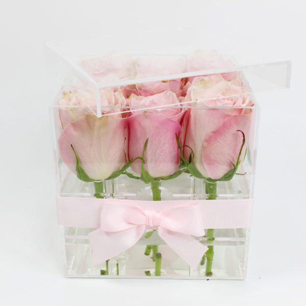 Boîte plexiglass (acrylique) pour fleurs
