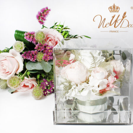 boîte acrylique pour fleurs