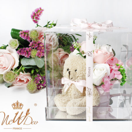boîte acrylique pour fleurs